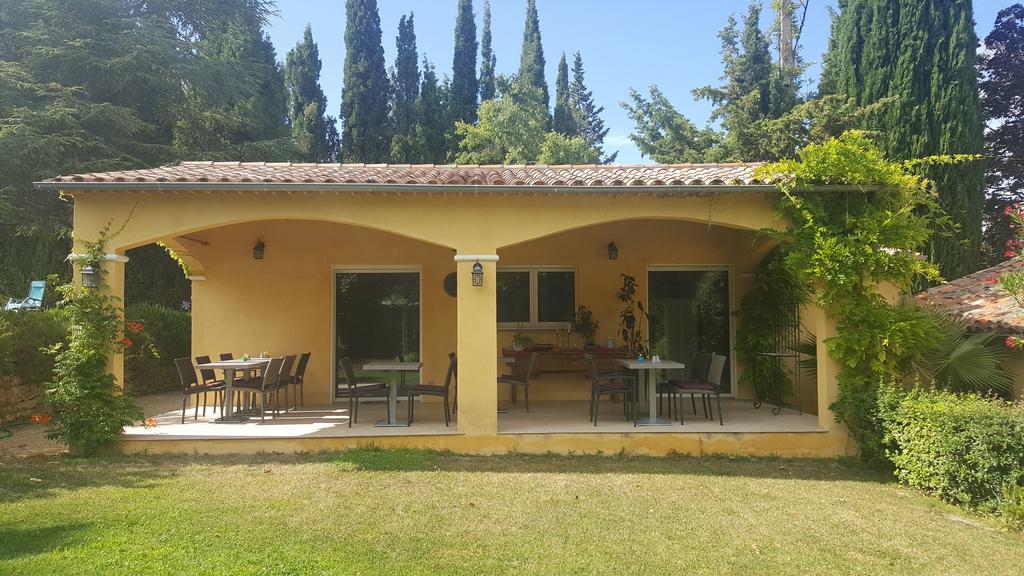 Bed and Breakfast Le Clos Des Canebiers Grasse Exterior foto